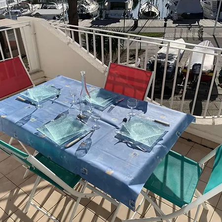 Bel Appt T2 Avec Terrasse Amenagee, Moderne & Confortable Pour 4 Pers, Port Camargue - Fr-1-731-93 Apartment *