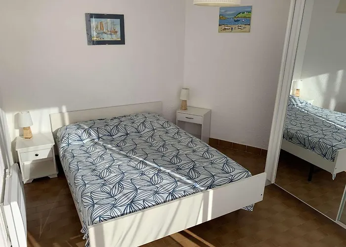 Bel Appt T2 Avec Terrasse Amenagee, Moderne & Confortable Pour 4 Pers, Port Camargue - Fr-1-731-93 Ле-Гро-дю-Руа